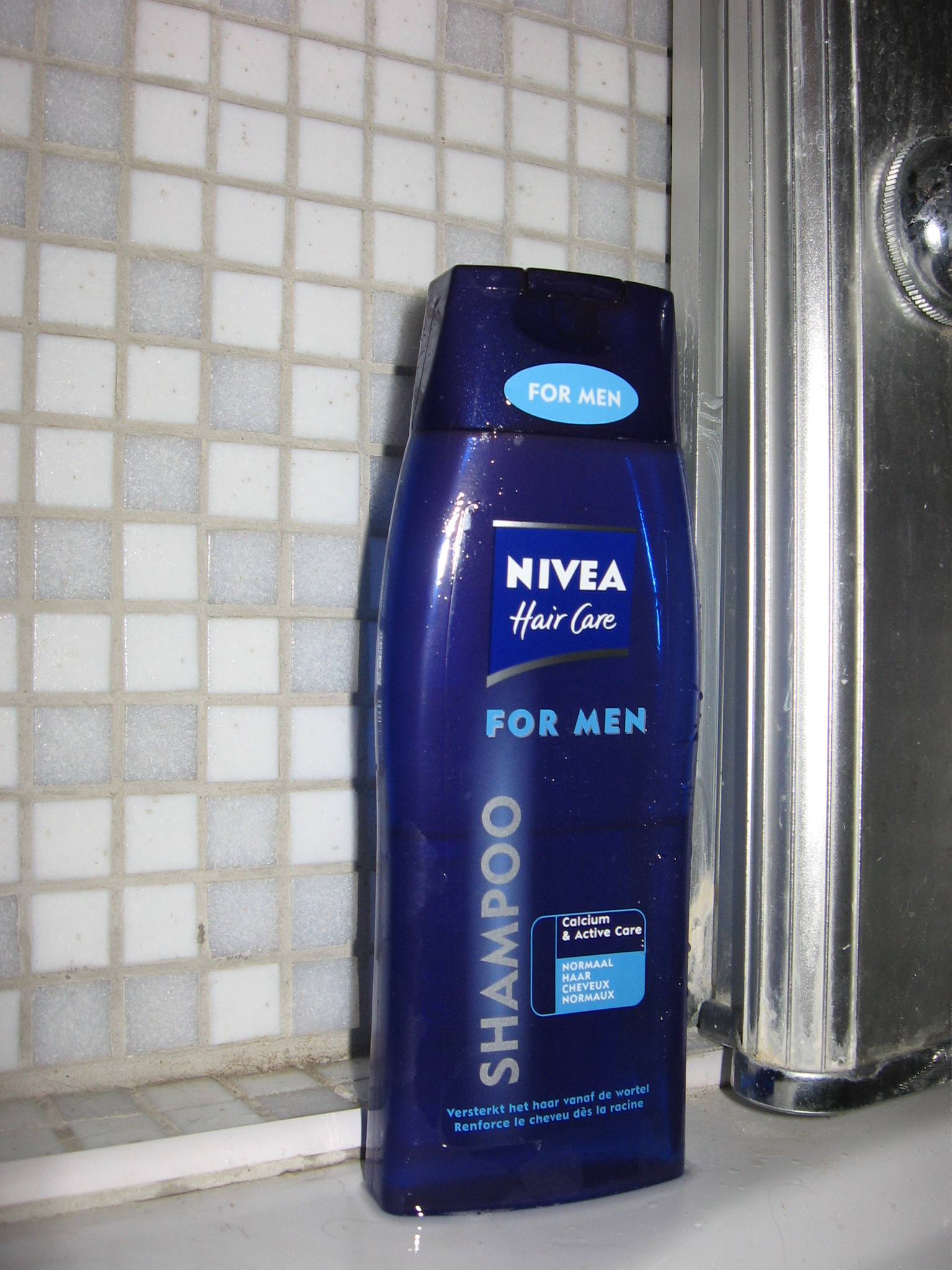 szampon do włosów wikipedia